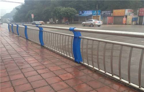 道路護欄